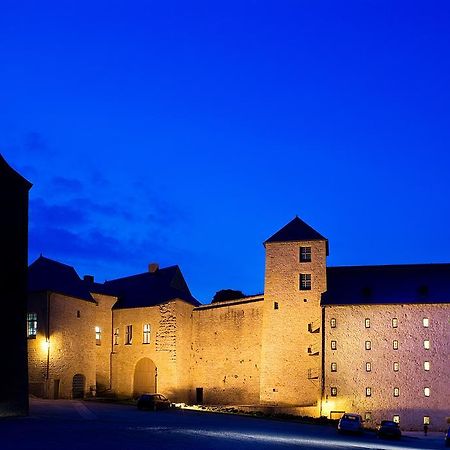Hotel Le Chateau Fort De סדאן מראה חיצוני תמונה