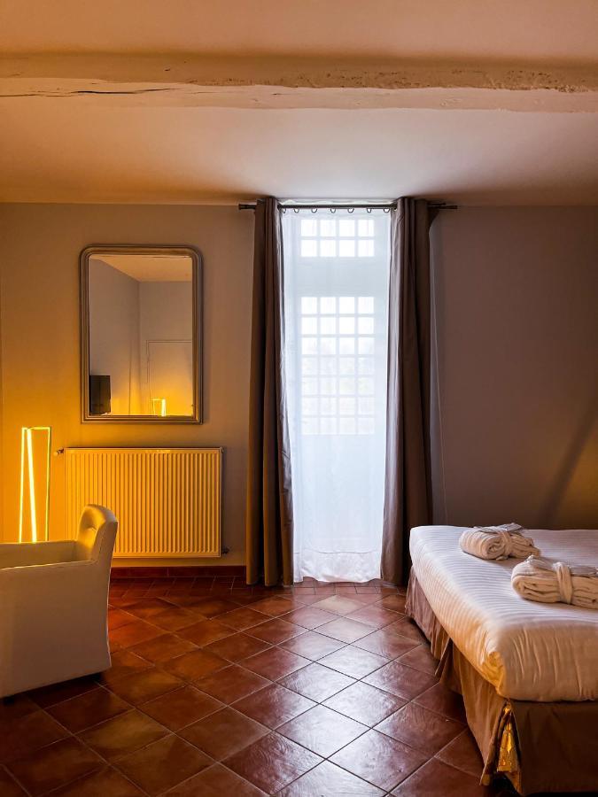 Hotel Le Chateau Fort De סדאן מראה חיצוני תמונה