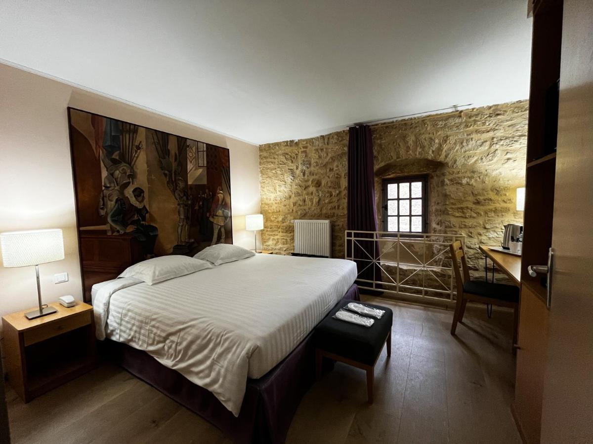 Hotel Le Chateau Fort De סדאן מראה חיצוני תמונה