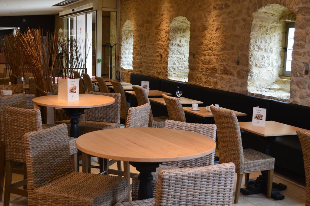Hotel Le Chateau Fort De סדאן מראה חיצוני תמונה