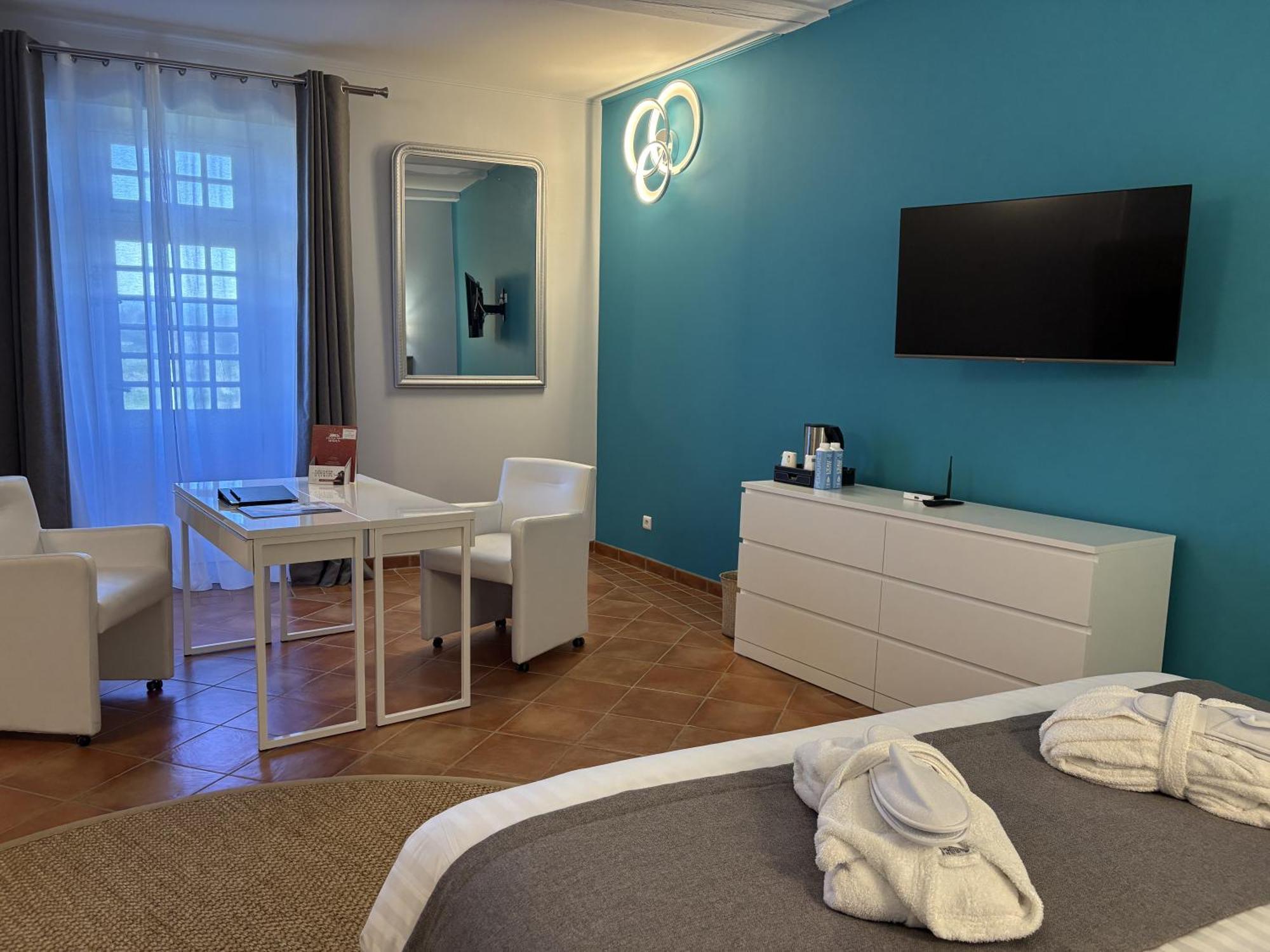Hotel Le Chateau Fort De סדאן מראה חיצוני תמונה